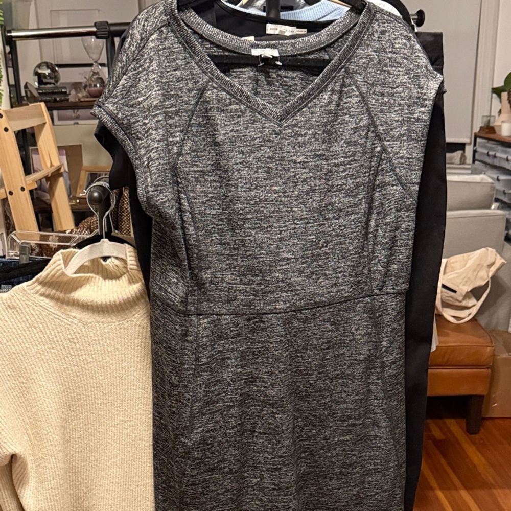 T by Talbots Gray and Black Women's Dress size xl euc